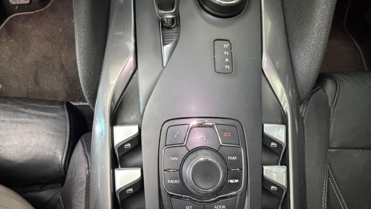 Citro&euml;n DS5 2.0 HDi Hybrid4 Sport Chic CMP6