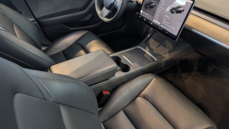 Tesla Model 3 dual motor long range