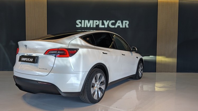 Tesla Model Y dual motor long range