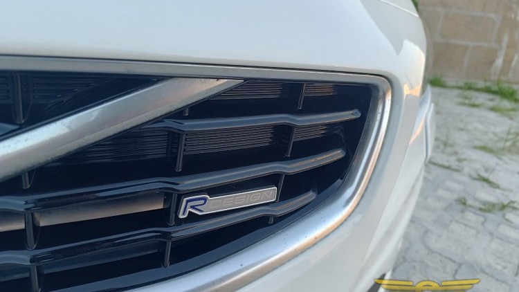 Volvo V60 R-Design