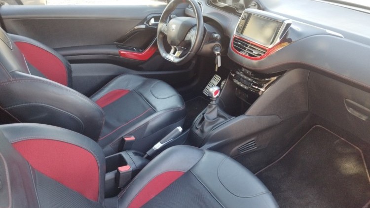 Peugeot 208 1.6 GTI