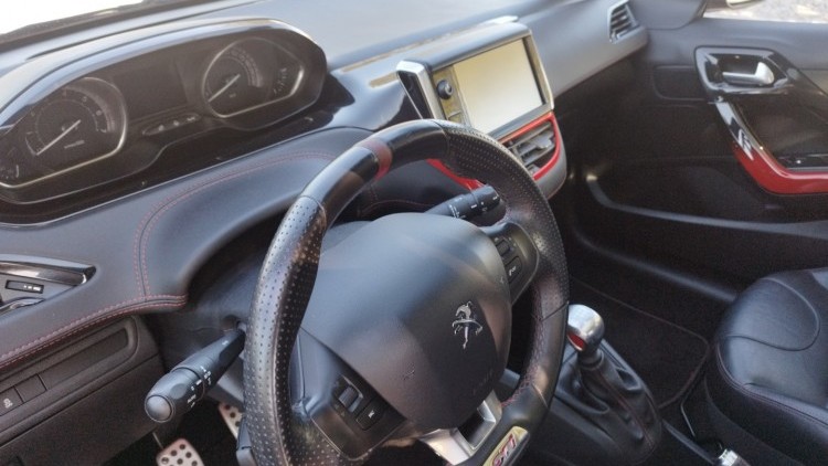 Peugeot 208 1.6 GTI