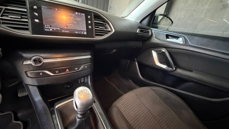 Peugeot 308 1.5 BlueHDi Style