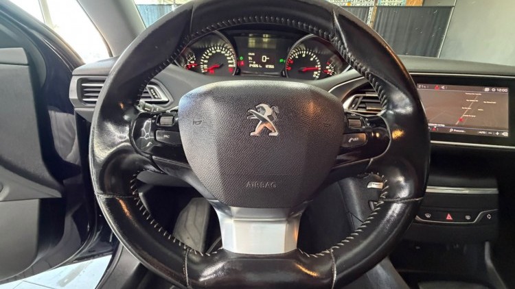 Peugeot 308 1.5 BlueHDi Style