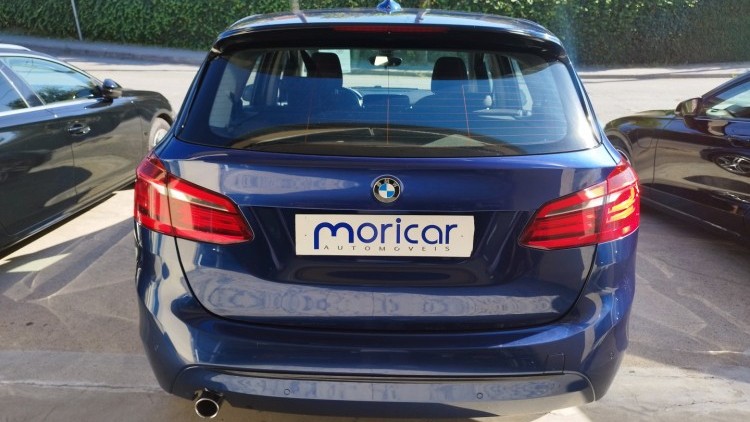 BMW S&eacute;rie 2 - 218 Active Tourer 2.0 d