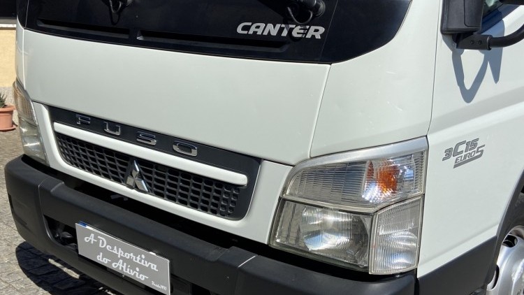 Mitsubishi Canter Fuso 3C15 Tribasculante