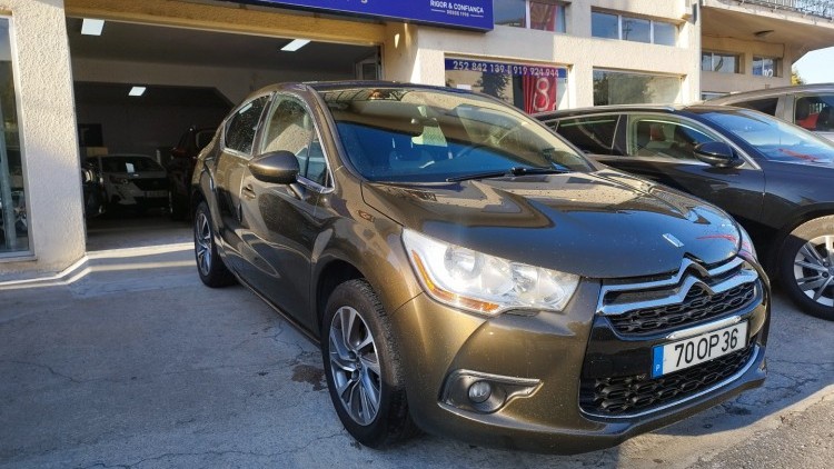 DS Ds4 1.6 D S&Oacute;-CHIC
