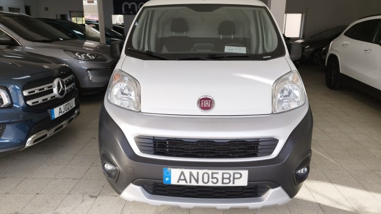 Fiat Fiorino 1.3 m-jet adventure