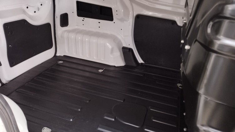 Fiat Fiorino 1.3 m-jet adventure