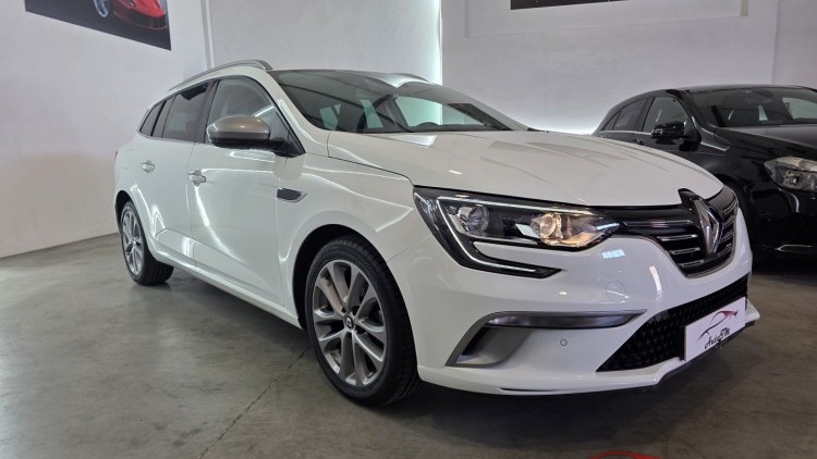 Renault M&eacute;gane Sport Tourer GT LINE