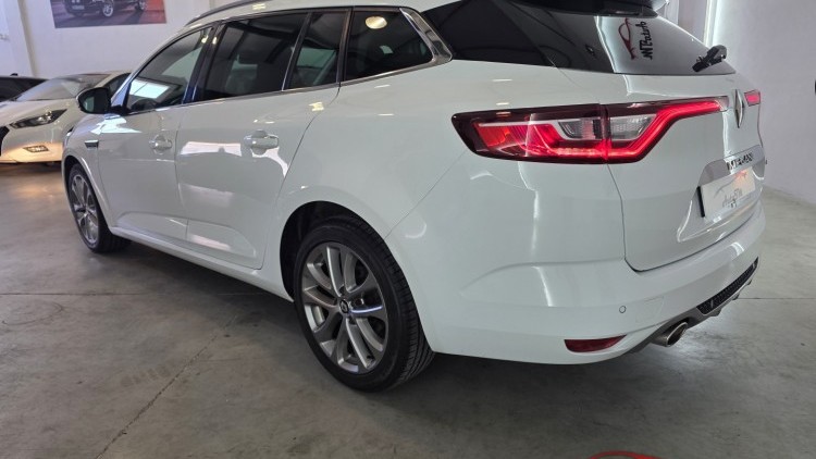 Renault M&eacute;gane Sport Tourer GT LINE