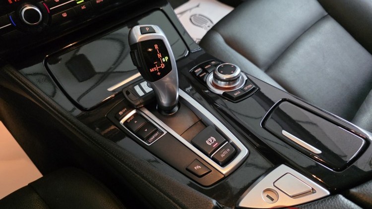 BMW S&eacute;rie 5 - 520