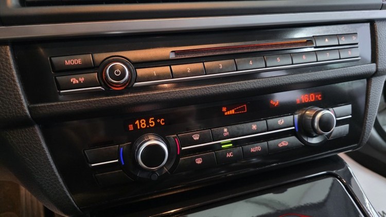 BMW S&eacute;rie 5 - 520