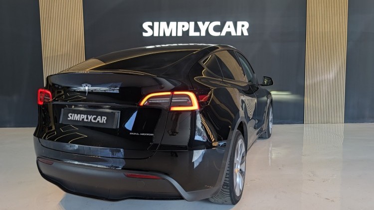 Tesla Model Y long Range Dual Motor AWD