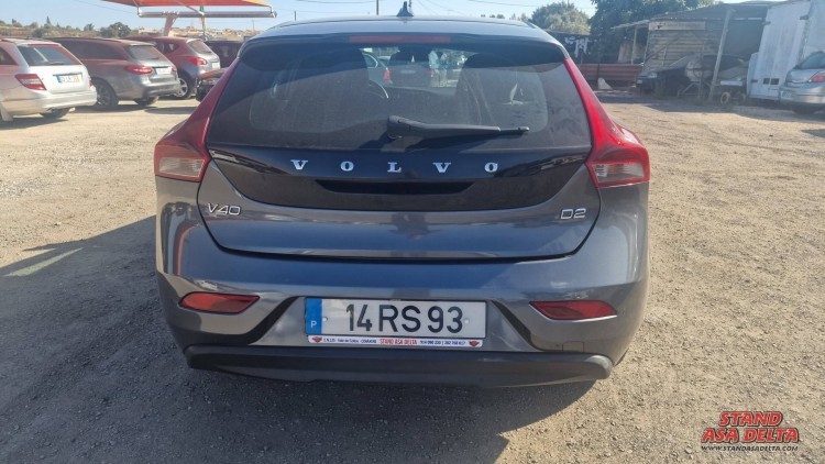 Volvo V40 1.6 D2