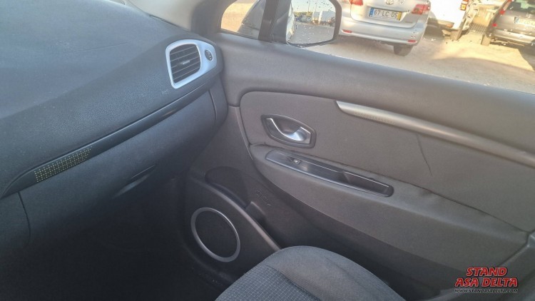 Renault Grand Sc&eacute;nic 1.5 dci