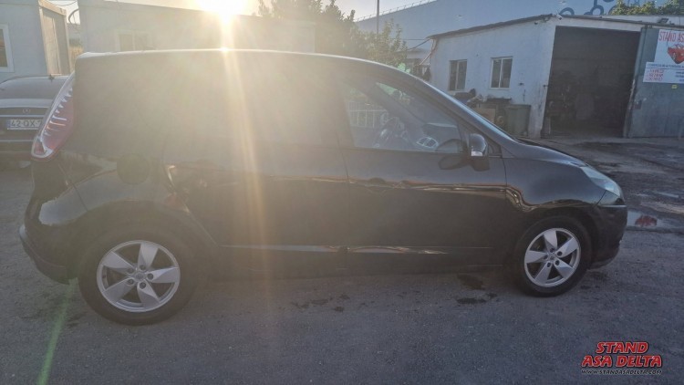Renault Grand Sc&eacute;nic 1.5 dci
