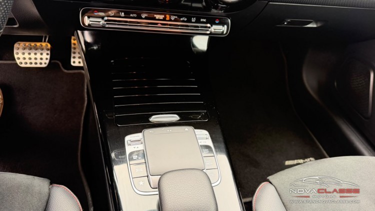 Mercedes-Benz Classe A 180 AMG 7G-DCT