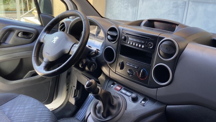 Peugeot Partner 1.6 HDI A/C 3Lug NACIONAL