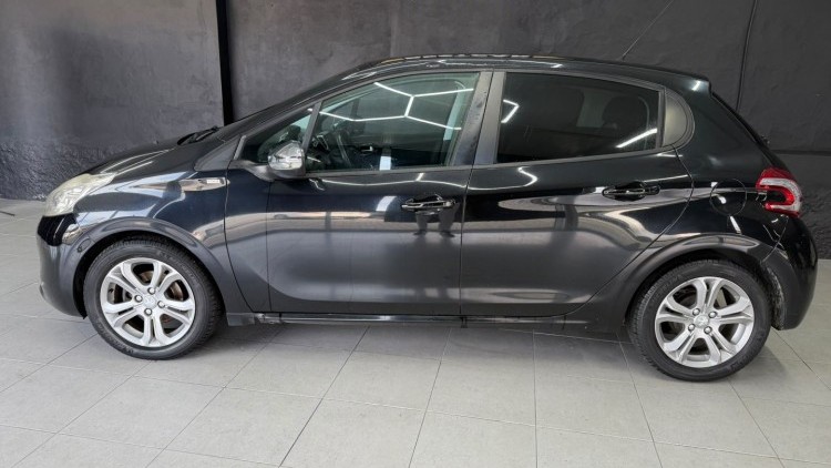 Peugeot 208 1.2 PureTech Style