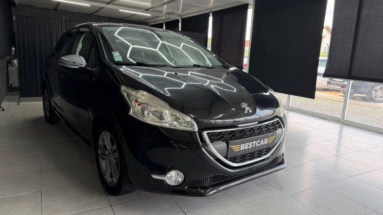 Peugeot 208 1.2 PureTech Style