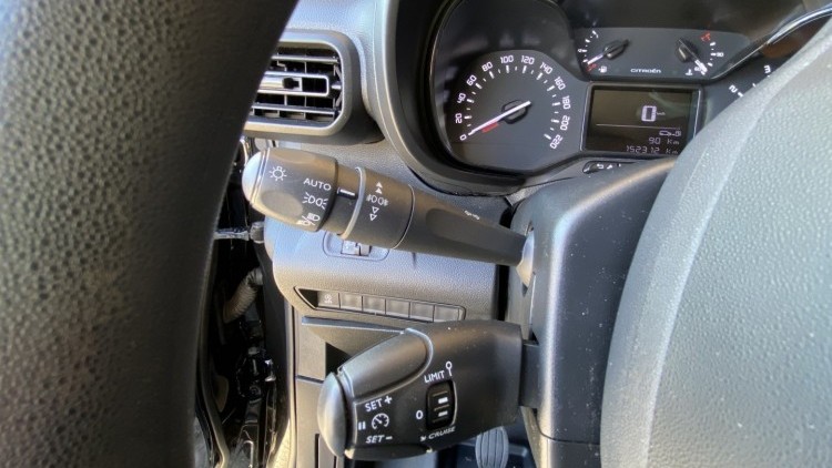 Citro&euml;n Berlingo 1.6 BlueHDI 100cv CARPLAY e CAMARA