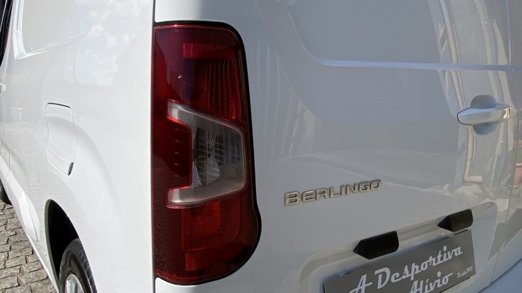 Citro&euml;n Berlingo 1.6 BlueHDI 100cv CARPLAY e CAMARA