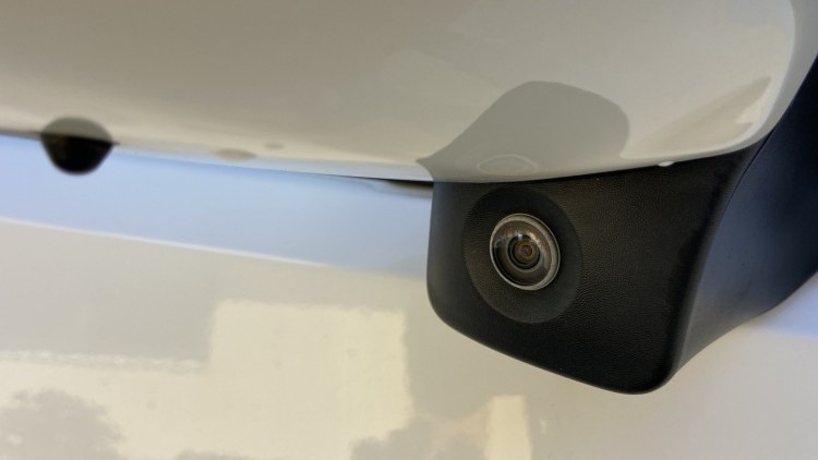 Citro&euml;n Berlingo 1.6 BlueHDI 100cv CARPLAY e CAMARA