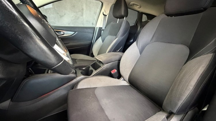 Nissan Qashqai 1.2 DIG-T N-Connecta