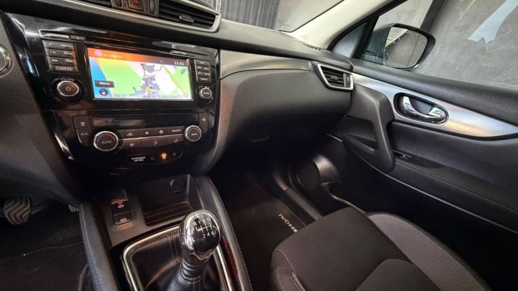 Nissan Qashqai 1.2 DIG-T N-Connecta