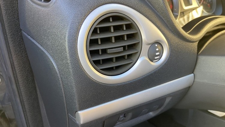 Renault Clio 1.2i DYNAMIQUE