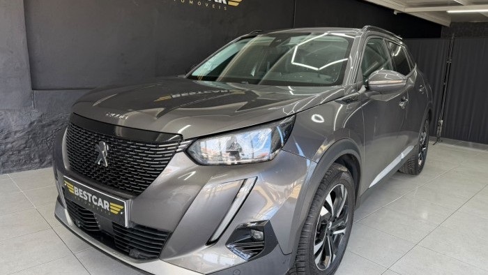 Peugeot 2008 1.2 PureTech Allure