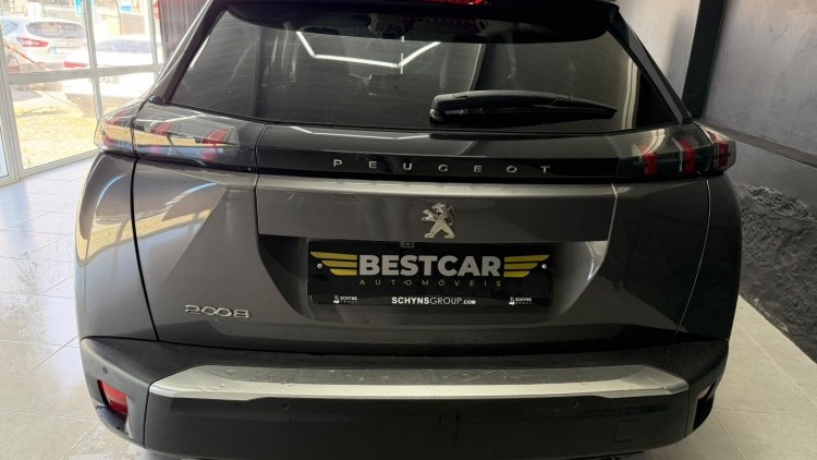 Peugeot 2008 1.2 PureTech Allure