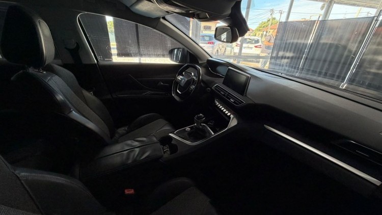 Peugeot 3008 1.2 PureTech Allure