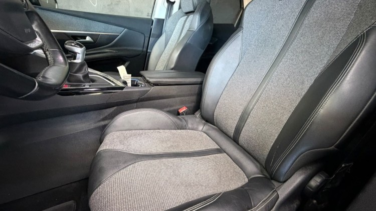 Peugeot 3008 1.2 PureTech Allure