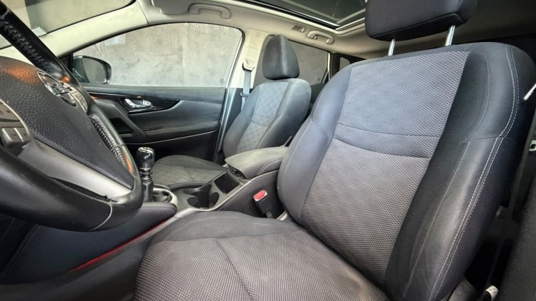 Nissan Qashqai 1.2 DIG-T N-Connecta
