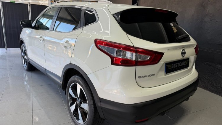 Nissan Qashqai 1.2 DIG-T N-Connecta