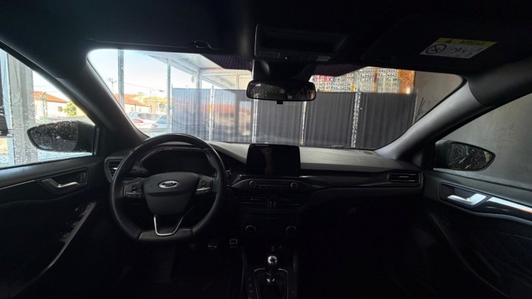 Ford Focus 1.0 EcoBoost ST-Line