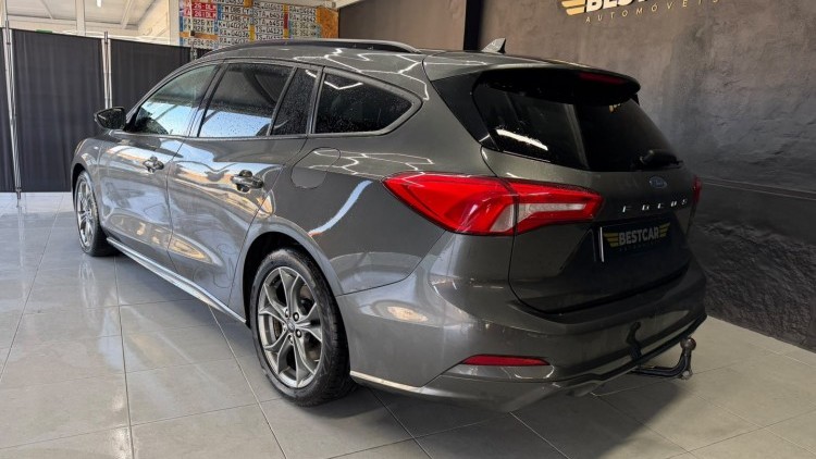 Ford Focus 1.0 EcoBoost ST-Line