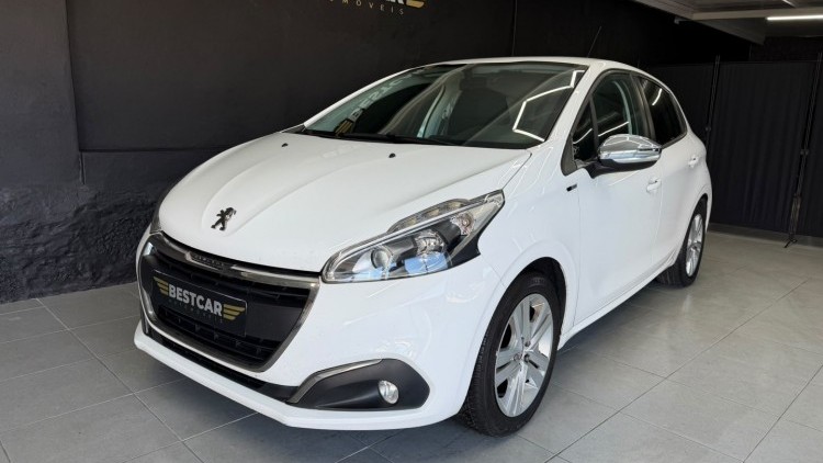 Peugeot 208 1.2 PureTech Style