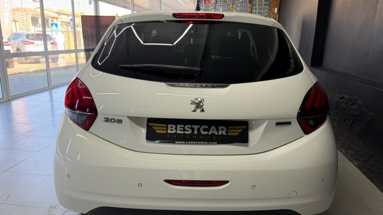 Peugeot 208 1.2 PureTech Style