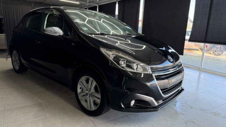 Peugeot 208 1.2 PureTech Style