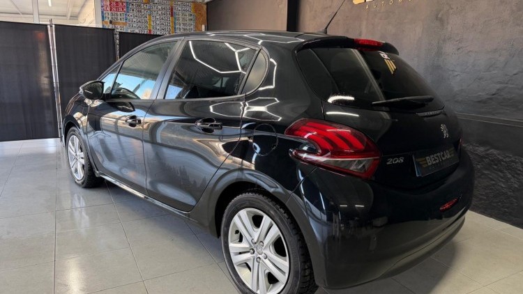 Peugeot 208 1.2 PureTech Style
