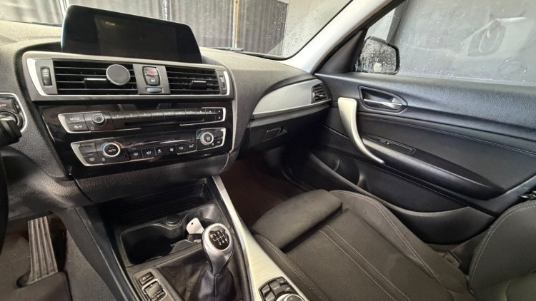 BMW S&eacute;rie 1 - 116 Line Sport