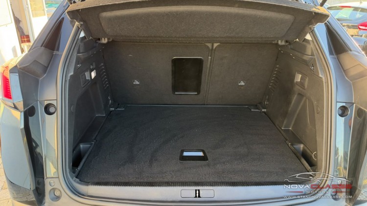 Peugeot 3008 1.6 BlueHDi Allure