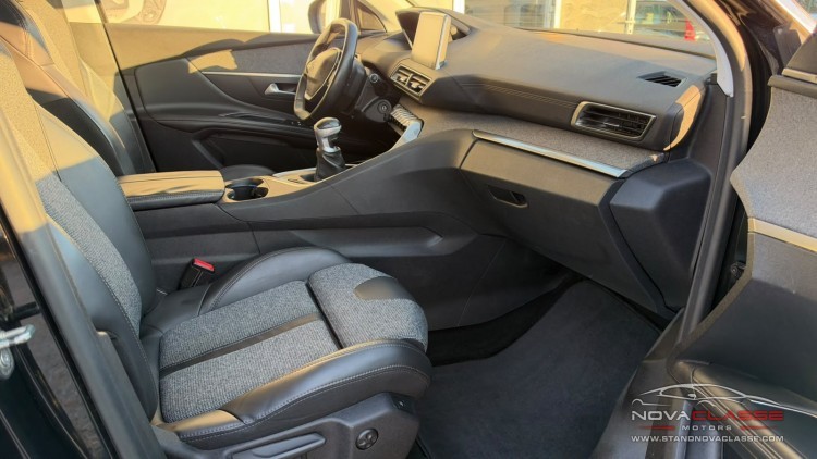 Peugeot 3008 1.6 BlueHDi Allure