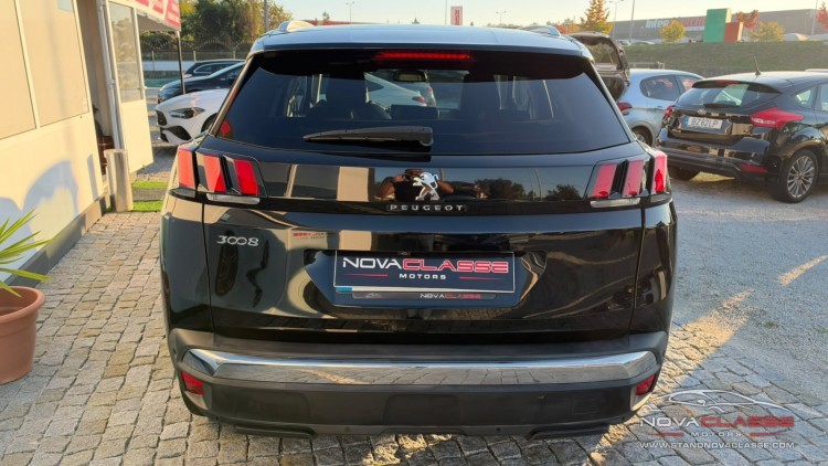 Peugeot 3008 1.6 BlueHDi Allure