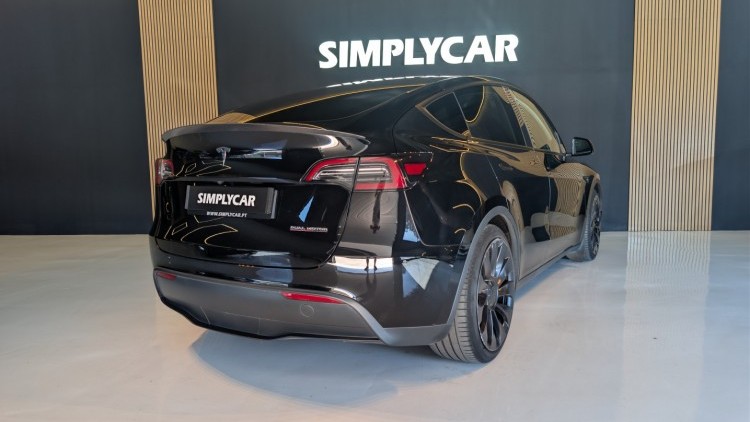 Tesla Model Y Performance Dual Motor AWD