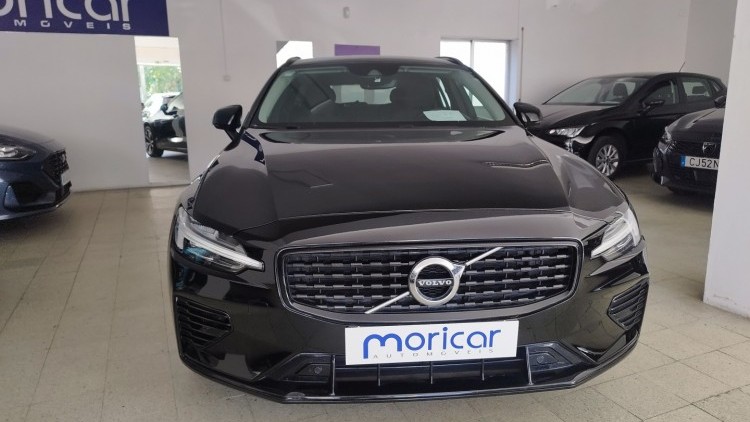 Volvo V60 T6 R-DISAGN PLUG-IN AUTO