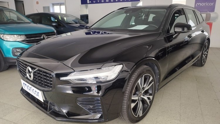 Volvo V60 T6 R-DISAGN PLUG-IN AUTO